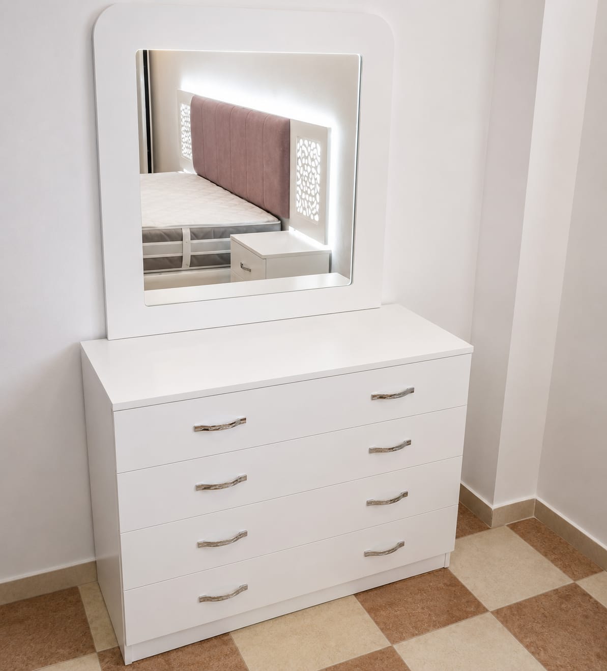 Coiffeuses sur mesure — exemple d’aménagement
